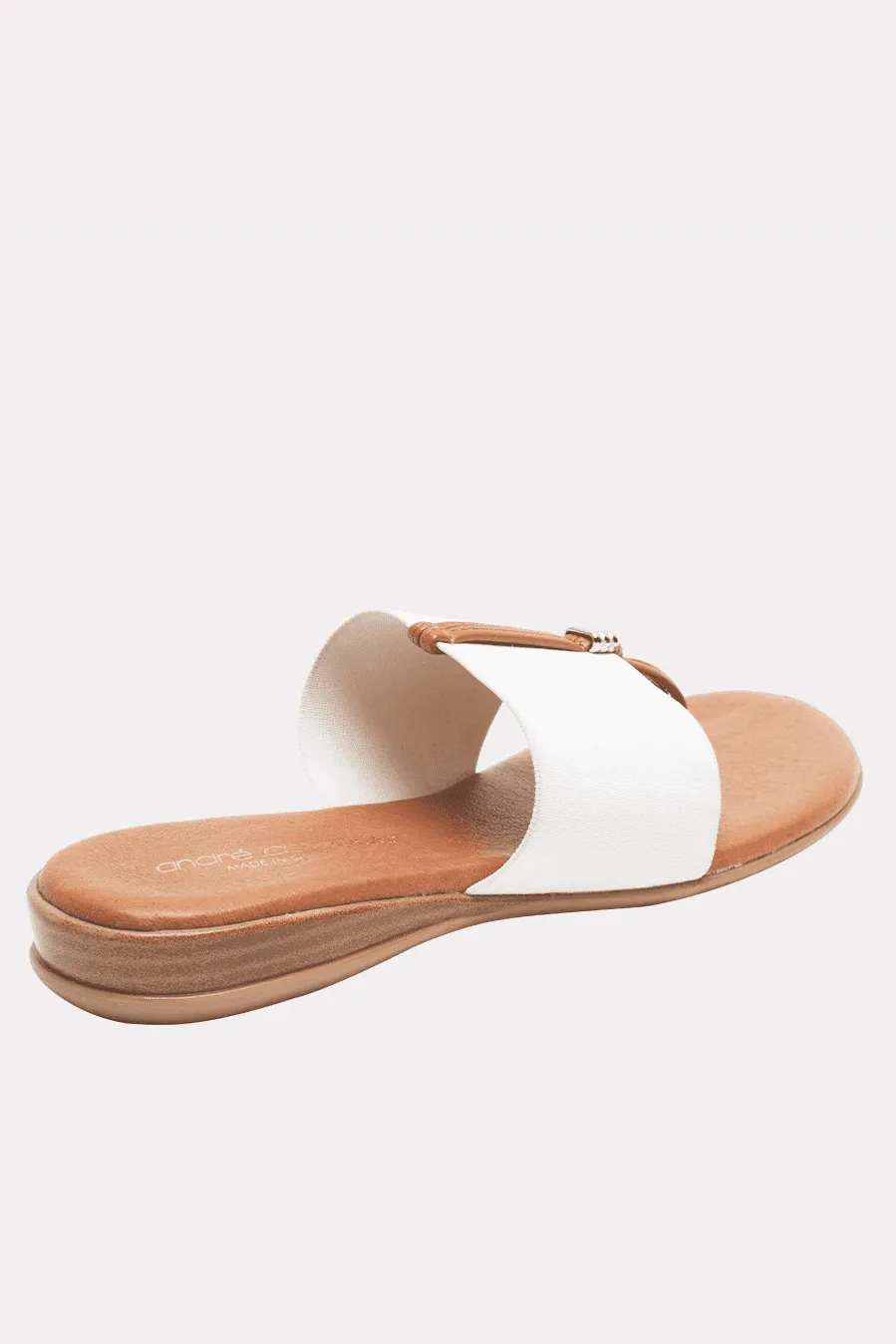 Andre Assous Nice Featherweights Sandals