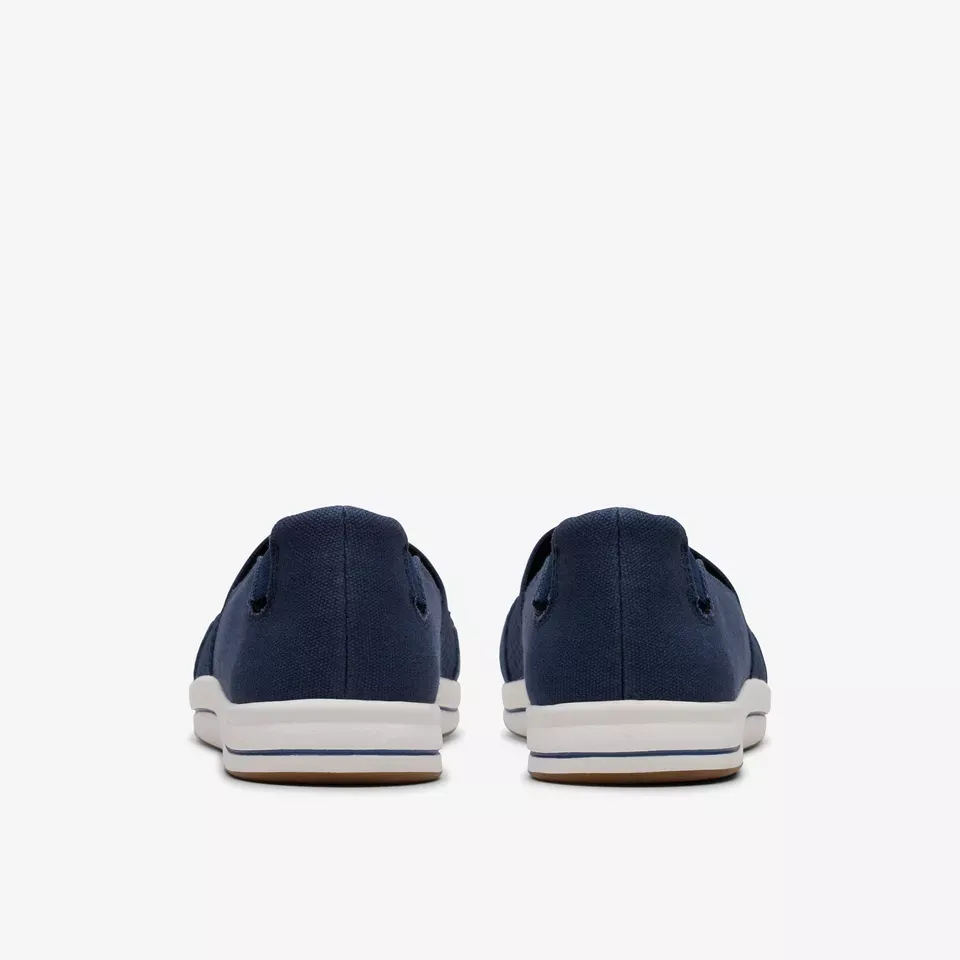 Clarks Women's Breeze Vibe Navy 26181898