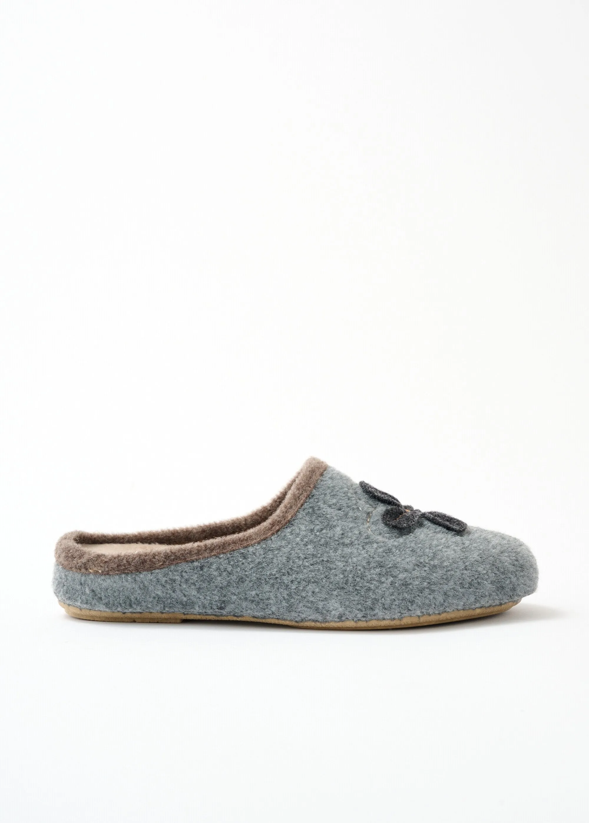 Comfort width wedge mule slippers