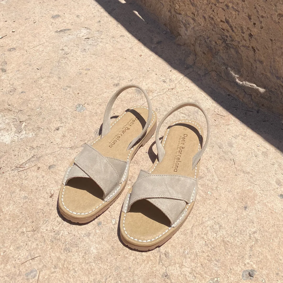 Cross Over Flat Avarcas | Stone Suede (Padded)