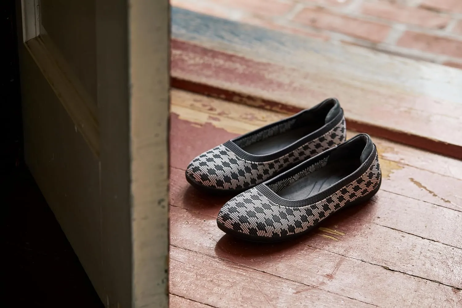 Dearfoams Women's Misty Fashion Casual Slip on - Ballet Flat with Breathability, Comfort, and Arch Support