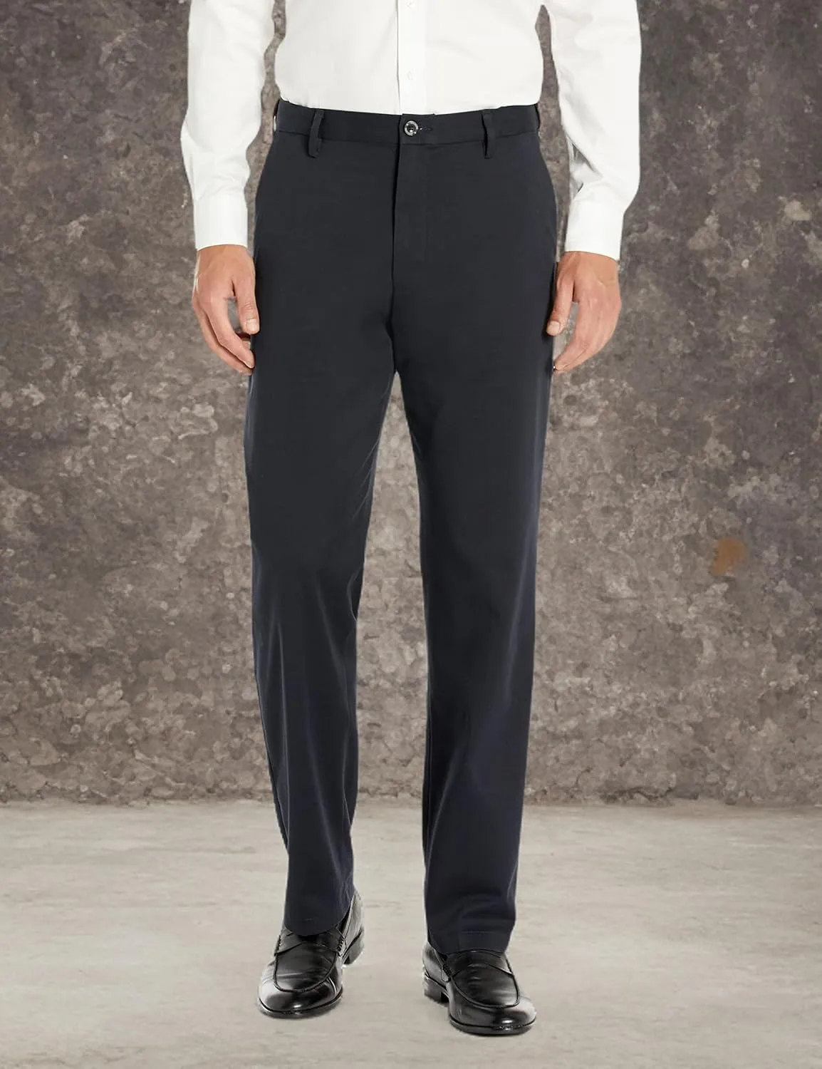 Dockers Men's Relaxed Fit Comfort Khaki Pants