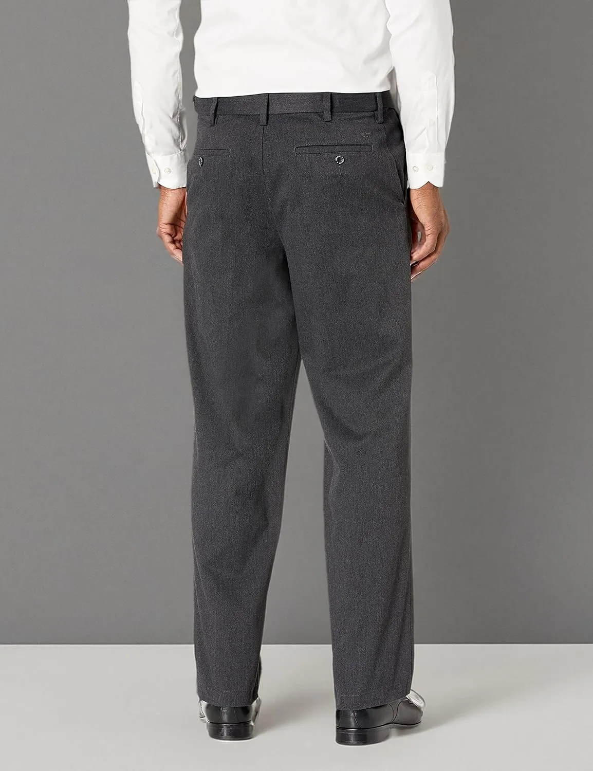 Dockers Men's Relaxed Fit Comfort Khaki Pants