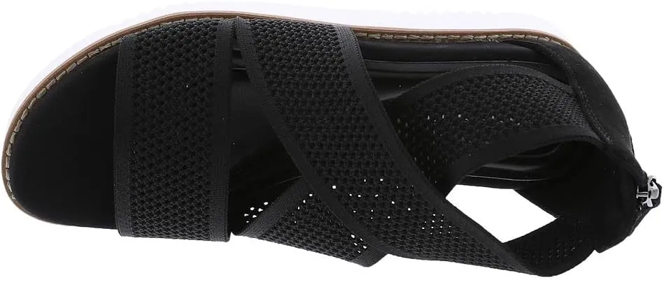 Easy Spirit Women's Wander 2 Flat Sandal