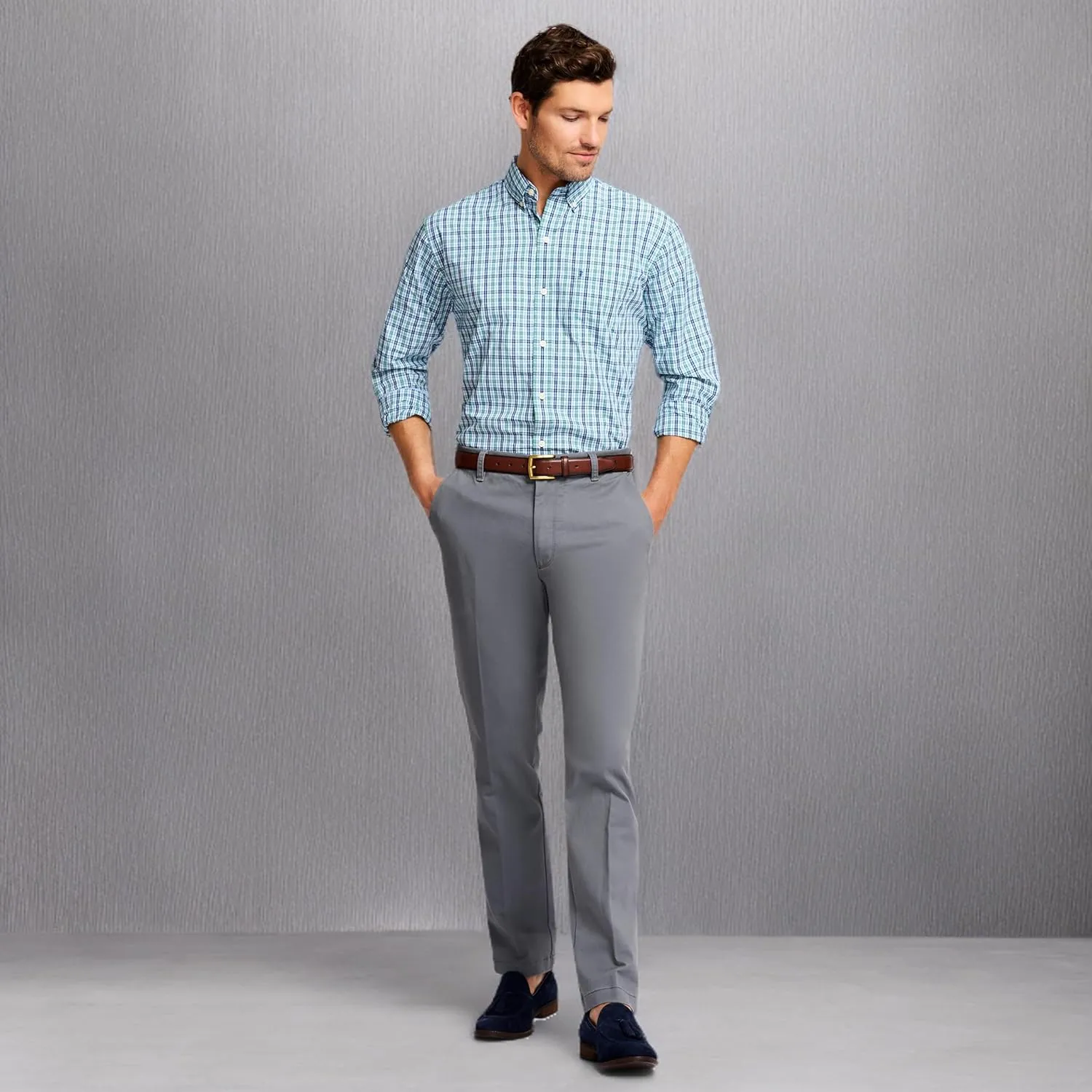IZOD Men's Performance Stretch Straight Fit Flat Front Chino Pant