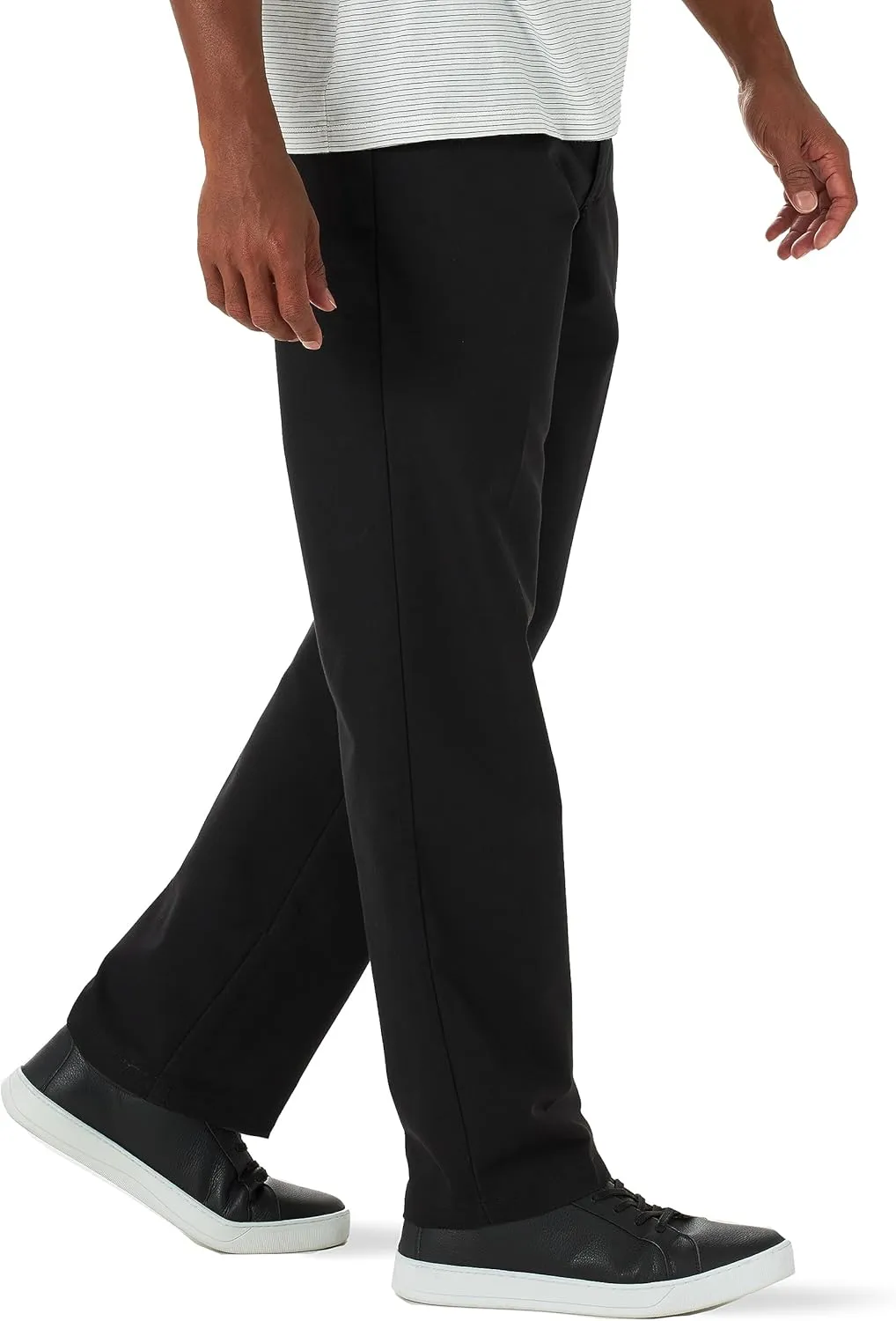 LEE Men's Total Freedom Stretch Relaxed Fit Flat Front Pant