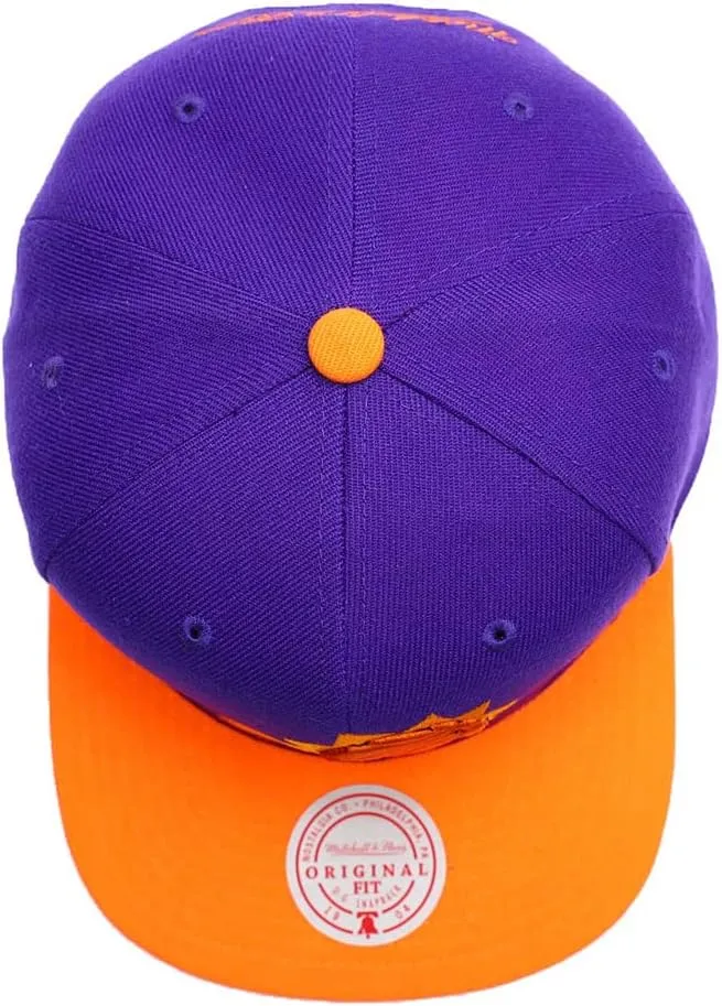 Mitchell & Ness Core Basic Snapback Hat