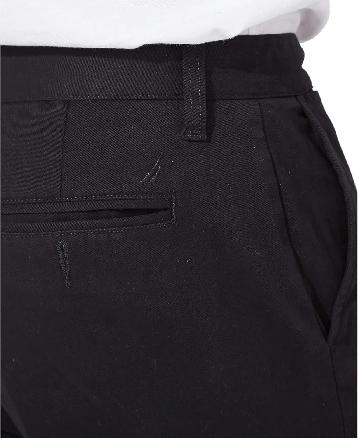 Nautica Men's Classic Fit Flat Front Stretch Solid Chino Deck Pant