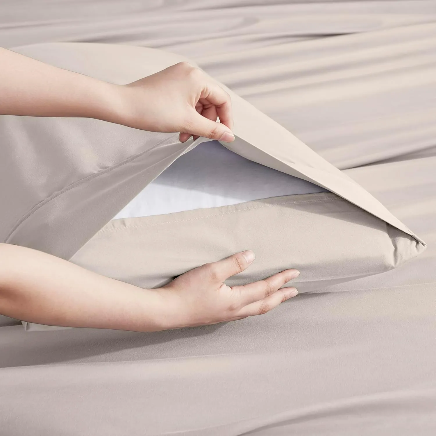 Nestl Extra Deep Queen Sheet Set - 6 Piece Breathable & Cooling Sheets - Hotel Luxury Bedding Set w/18-24 Inch Extra Deep Pockets - Easy & Secure Fit - Super Soft, Wrinkle Free & Comfy - Linen