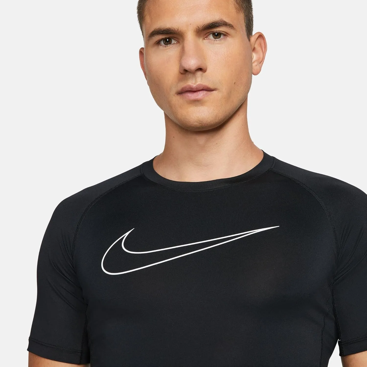 Nike Pro Dri-FIT Men's Tight Fit Short-Sleeve Top