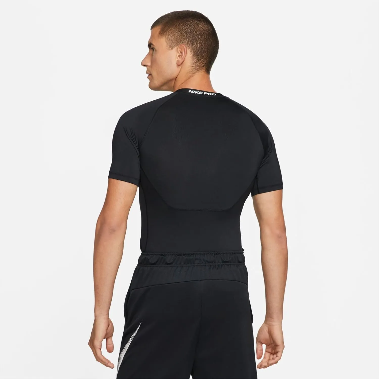 Nike Pro Dri-FIT Men's Tight Fit Short-Sleeve Top