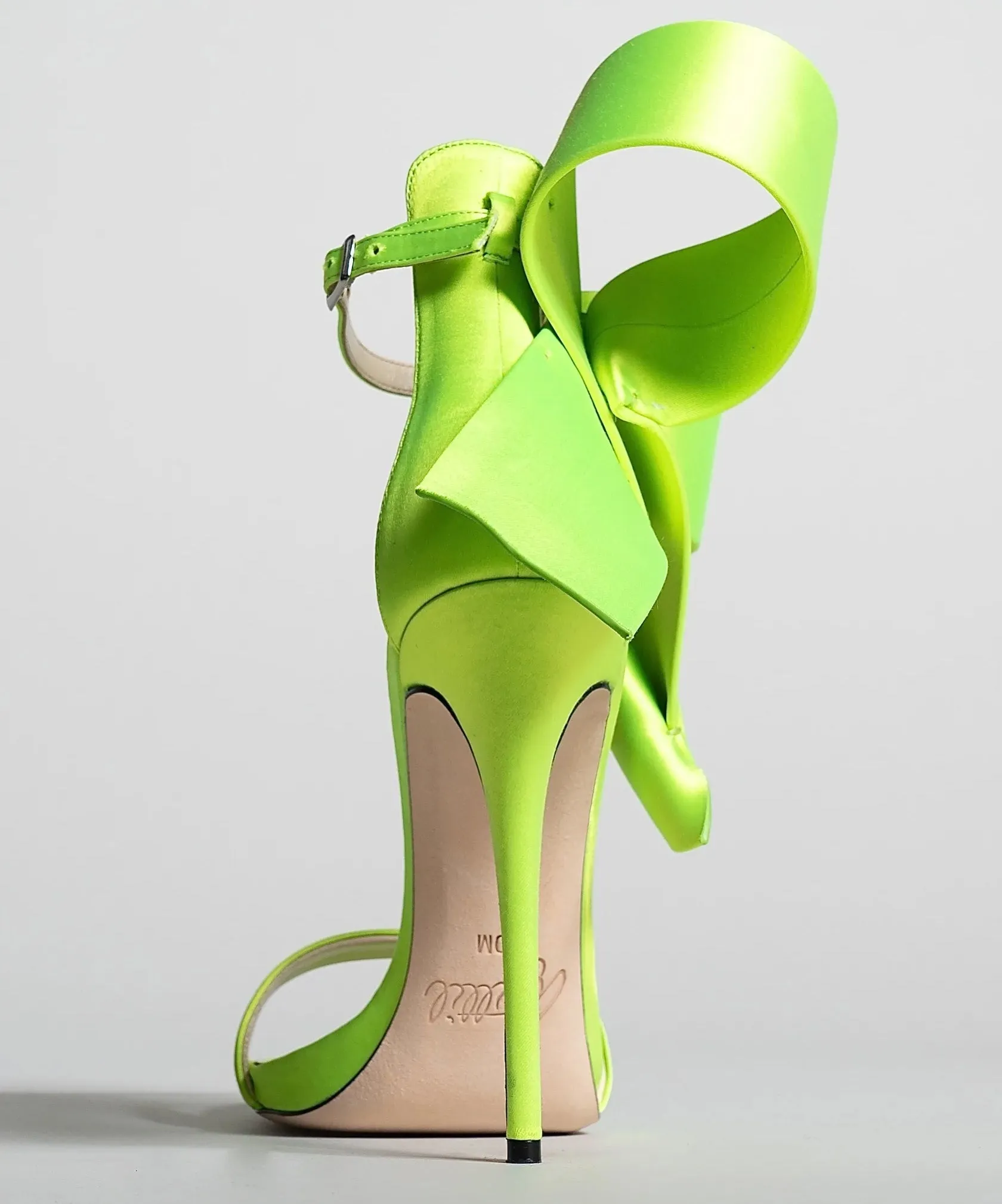 OPEN TOE