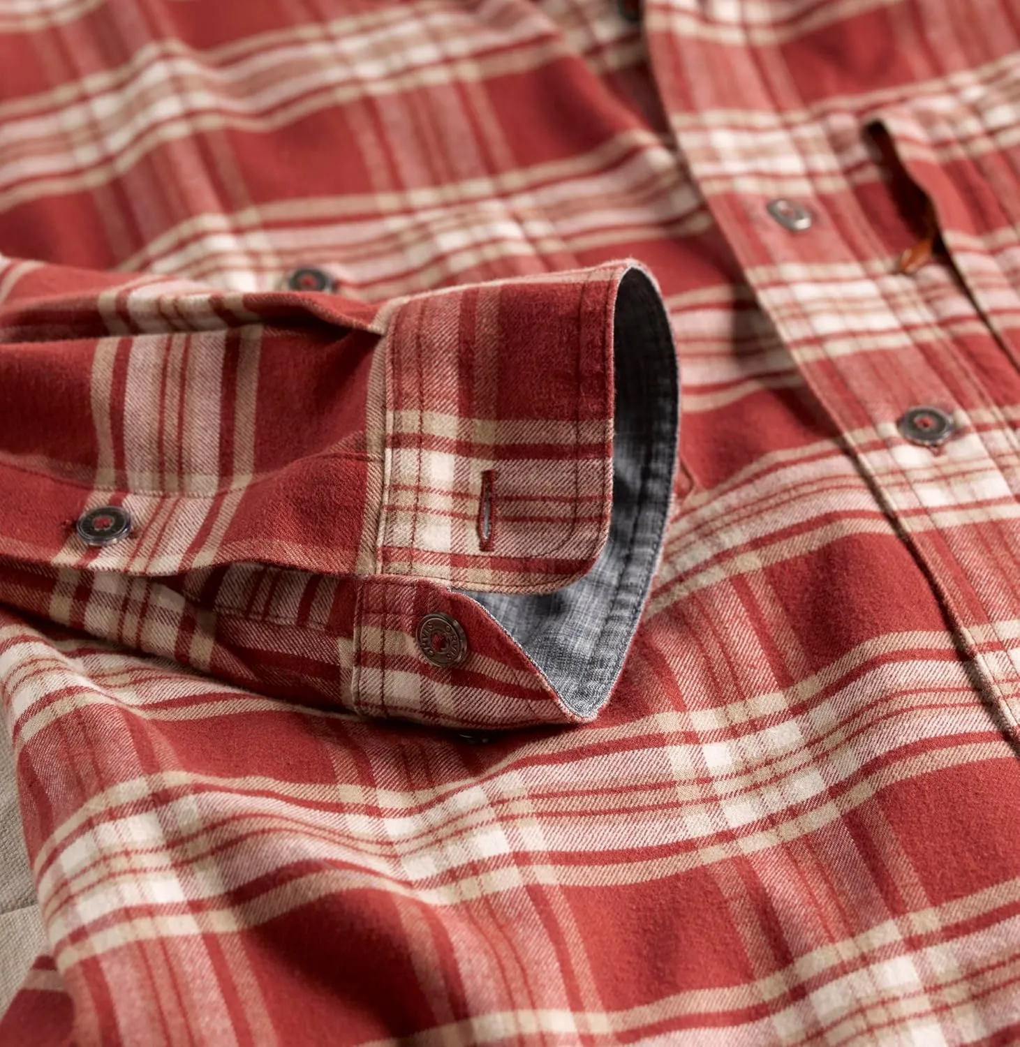 Orvis Men's Flat Creek Tech Flannels