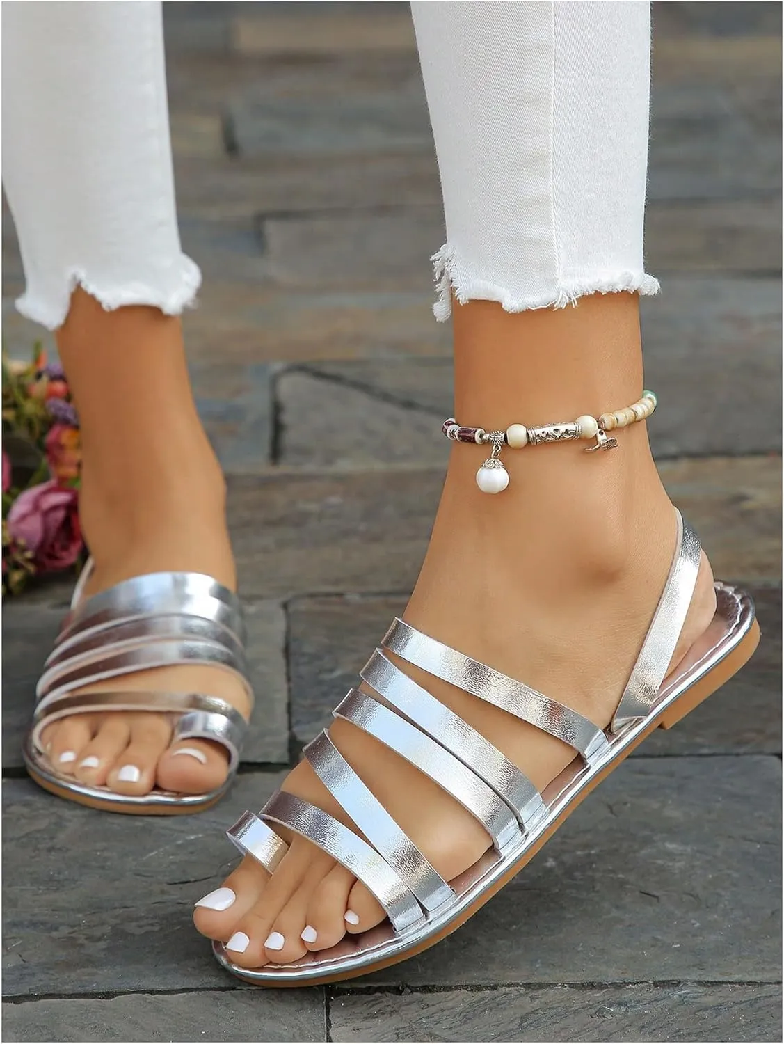 OYOANGLE Women's Metallic PU Leather Toe Post Flat Sandals Open Toe Ankle Strap Sandal Comfortable Walking Slides