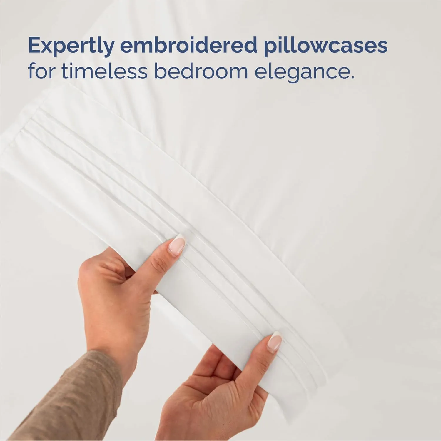 Queen Size 4 Piece Sheet Set - Comfy Breathable & Cooling Bed Sheets Set - Hotel Luxury Bedding for Women, Men, Kids & Teens - Deep Pockets, Easy-Fit, Soft and Wrinkle Free - Oeko-Tex - Antique White