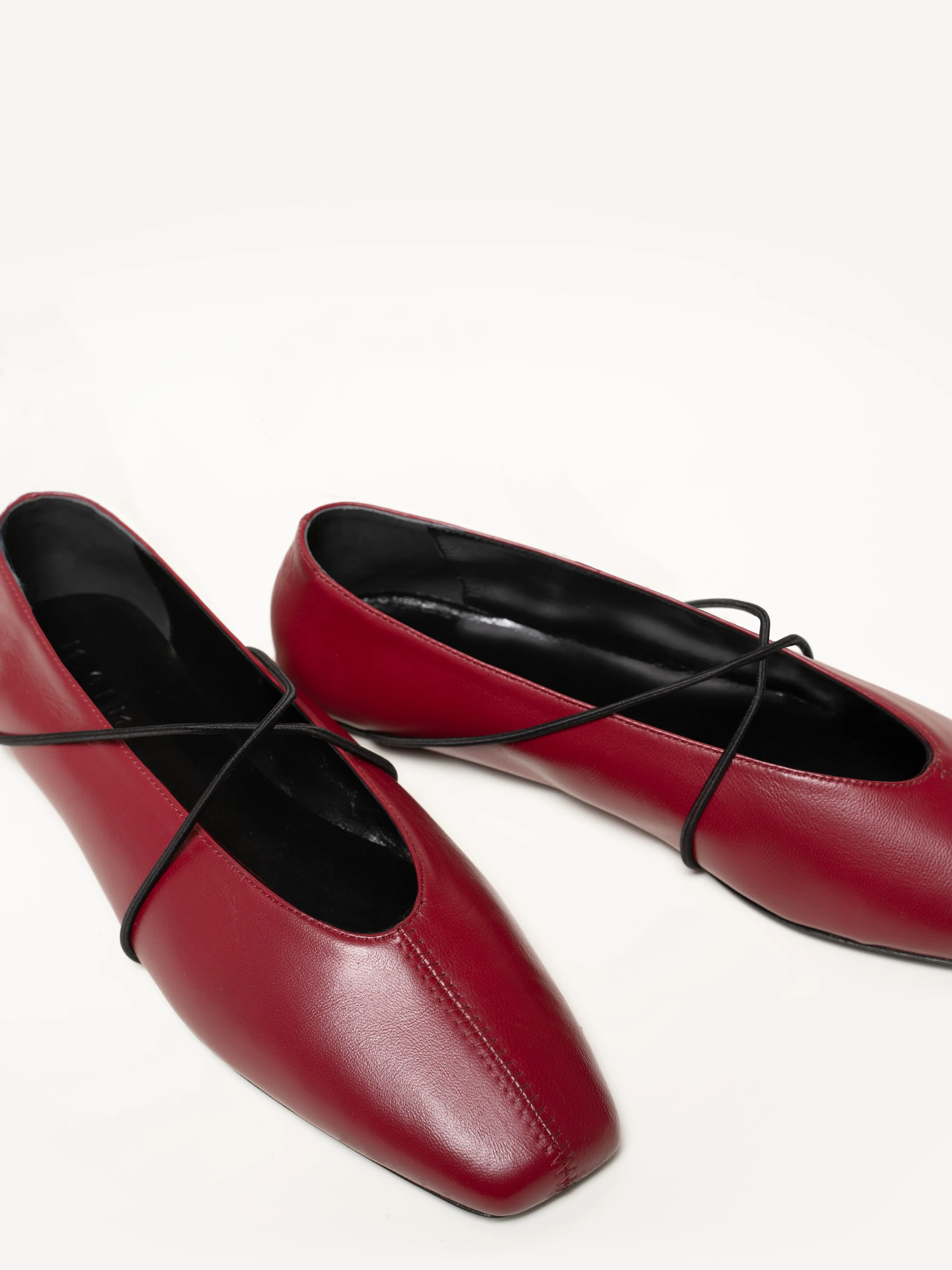 The Una (Sample Sale)