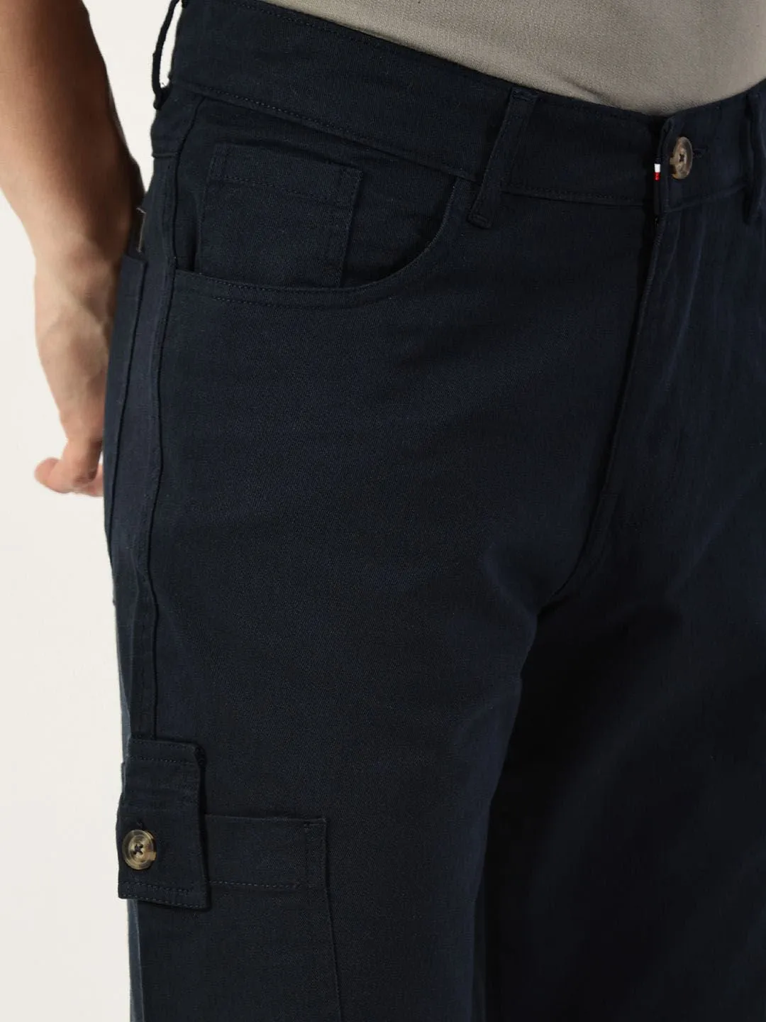 Thomas Scott Men Smart Slim Fit Mid-Rise Easy Wash Cargos