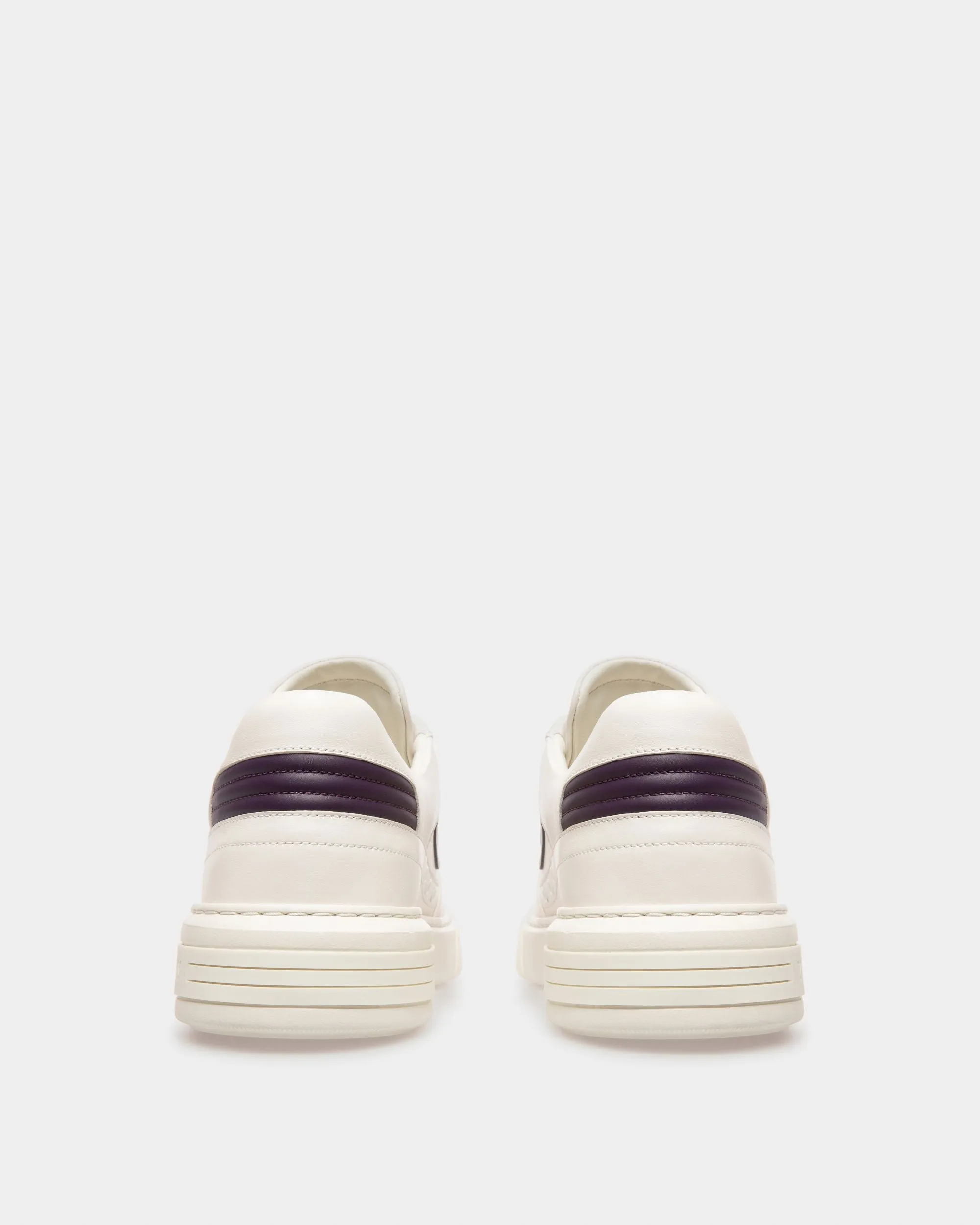 Triumph Sneakers In White And Orchid Leather