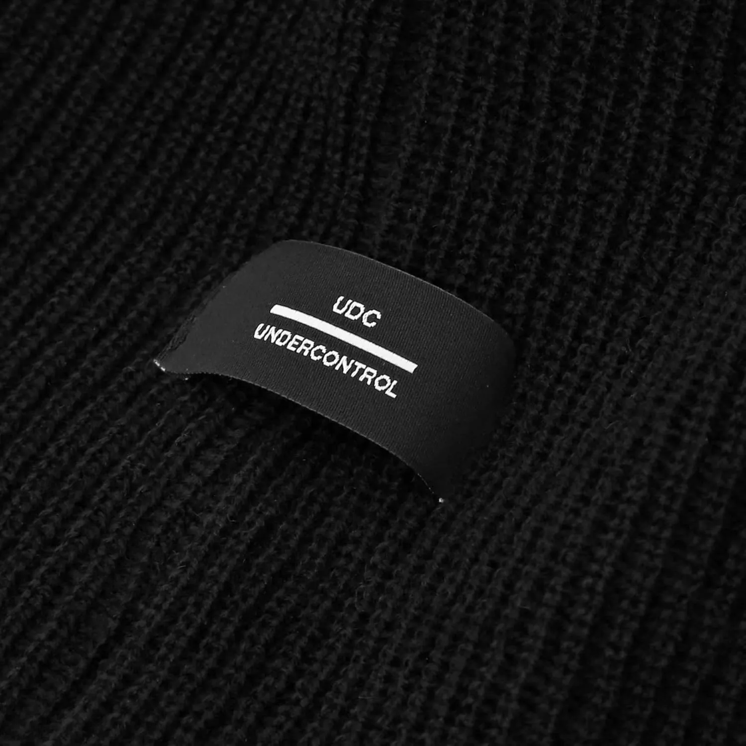 UNDERCONTROL Logo Label Patch Unisex Fall Winter Short Thick Cuffed Rollup Warm Beanie Korea Trawler Fisherman Knit Skull Hat
