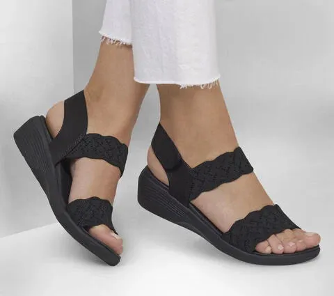 WOMEN'S ARYA - ON THE RISE