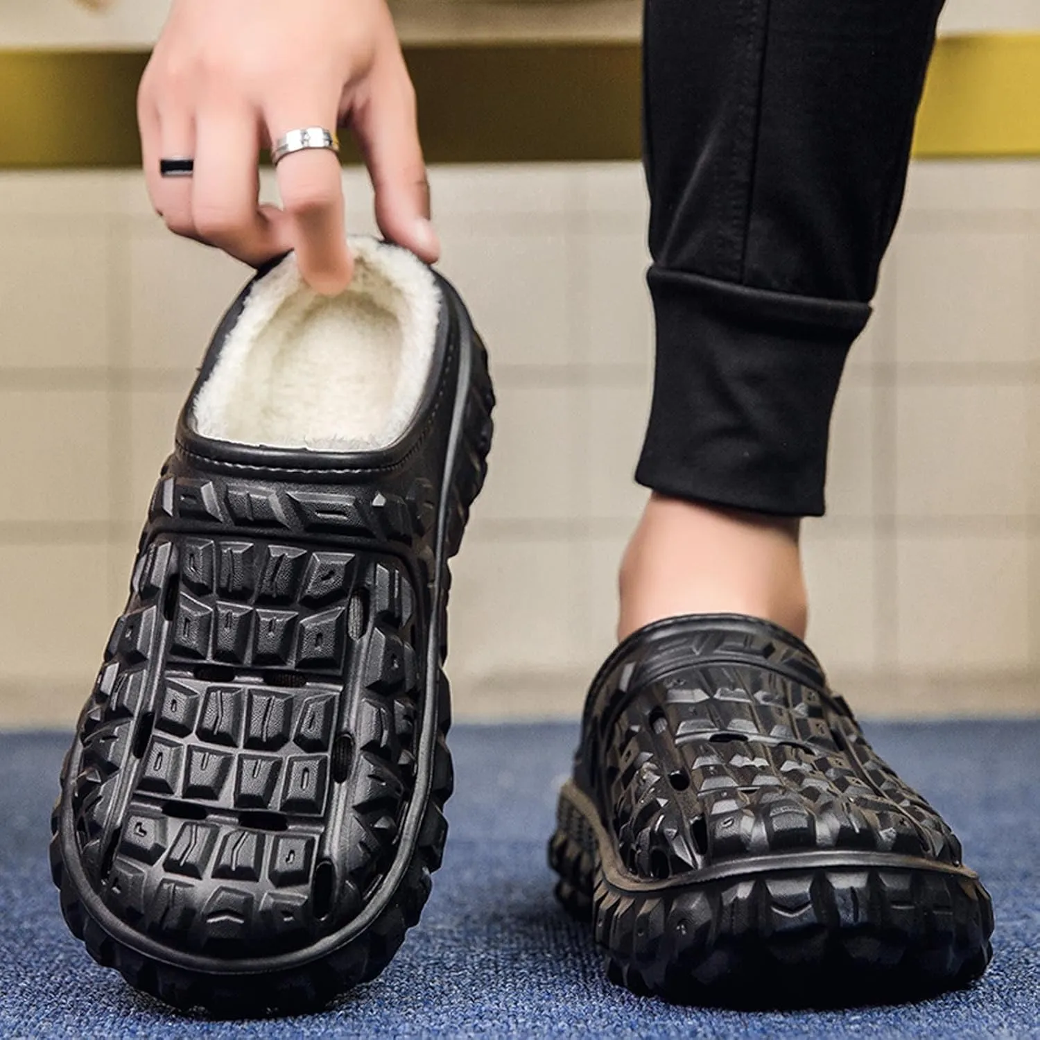 YUKTOPA Unisex Garden Clogs House Slippers Fur Lined Winter Breathable Walking Garden Shoes Warm Non-Slip Mule Footwear